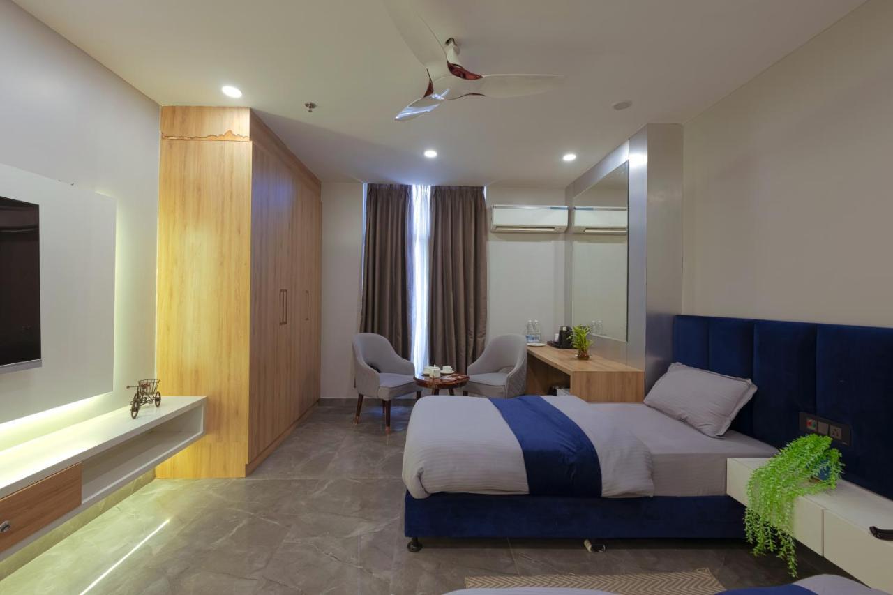 Hotel Bay Laurel Retreat Faridabad Exteriér fotografie